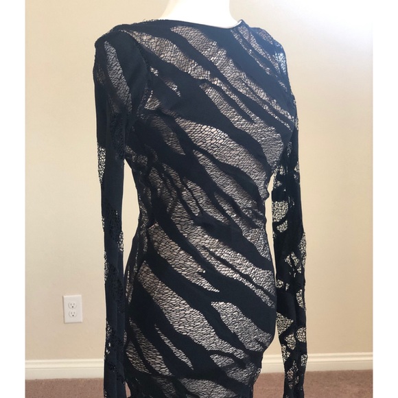 Black Dress - Picture 2 of 5